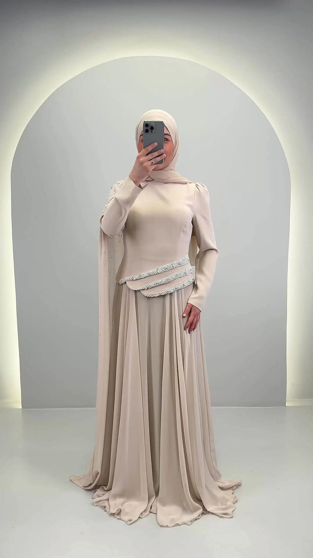 Seyla Aftenkjole Beige