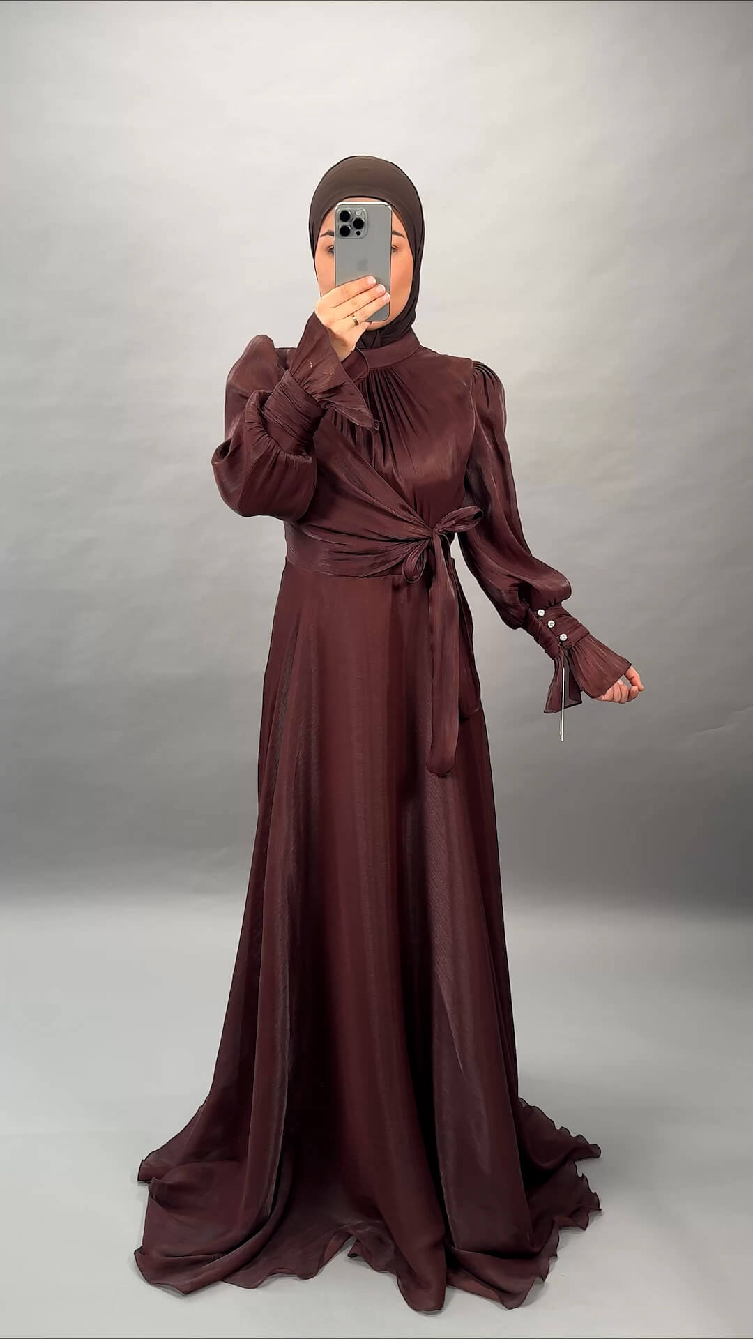 Aren aftenkjole brun