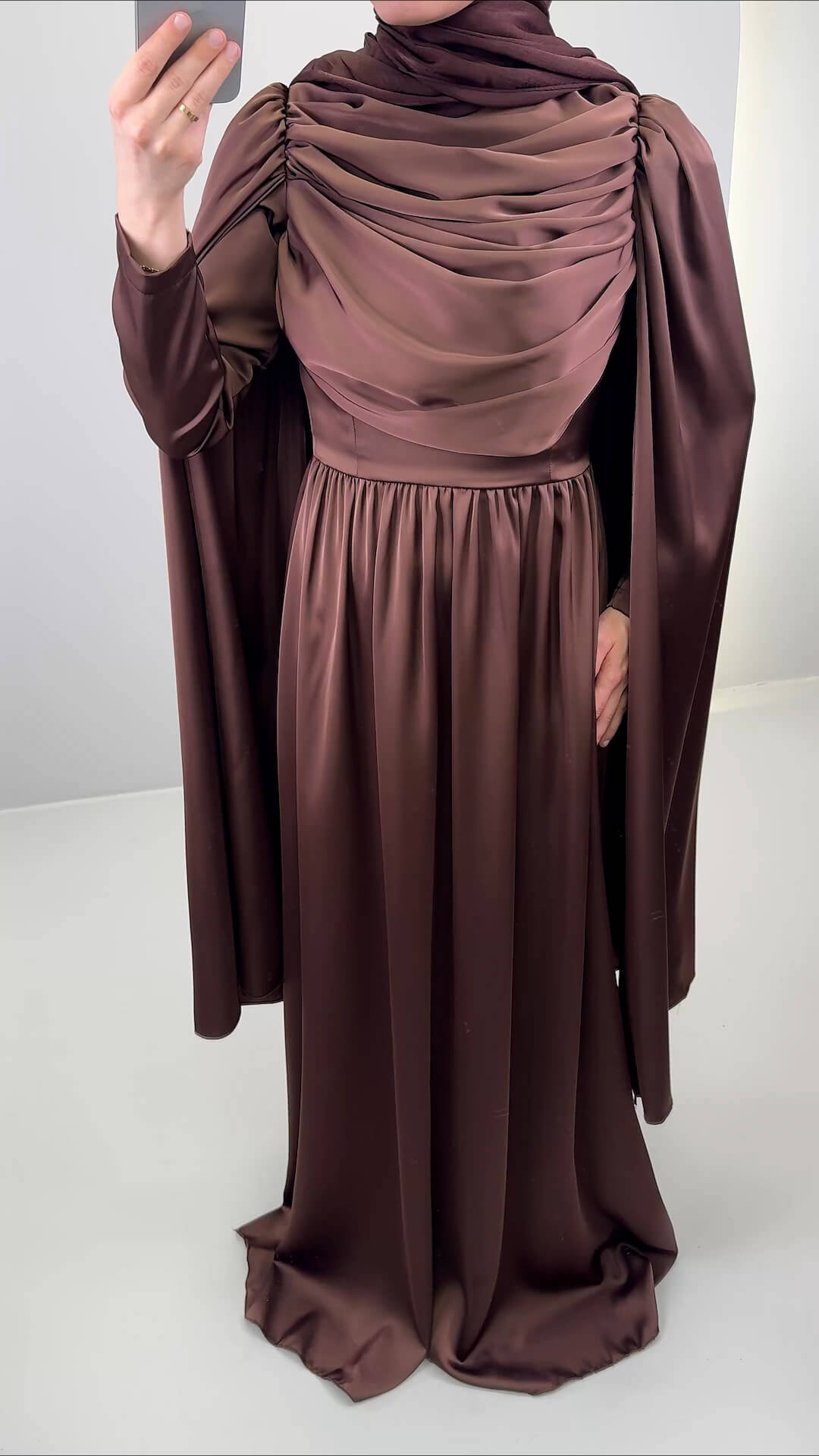 Sarah Abendkleid Braun