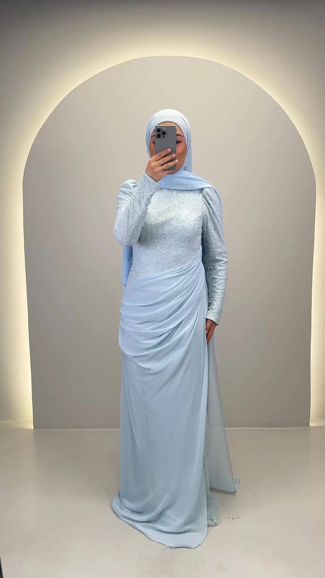 Aliraya Evening dress