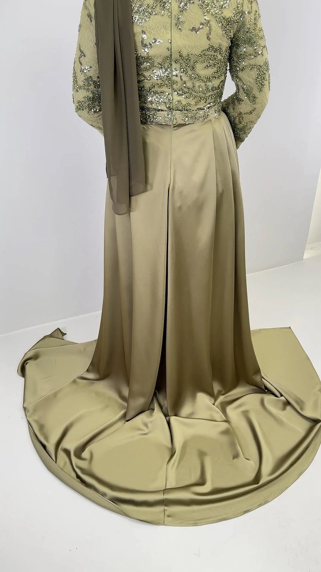 Azmia Evening dress Green