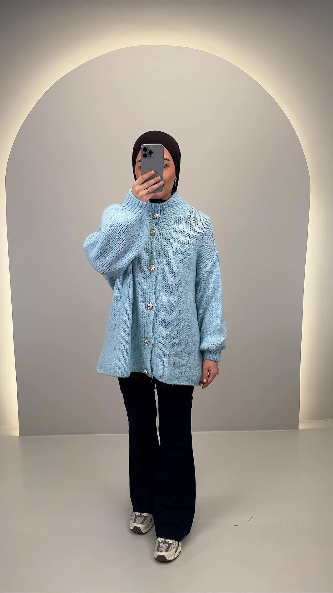 Efla Strickjacke Blau 01