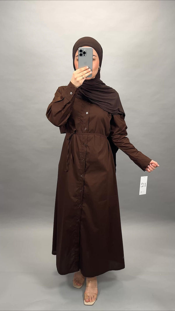 Yena Kleid Braun