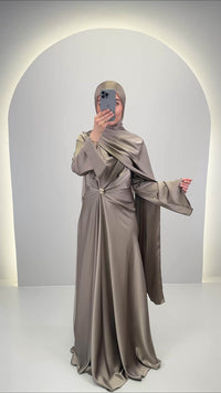 Ilka Aftenkjole Guld