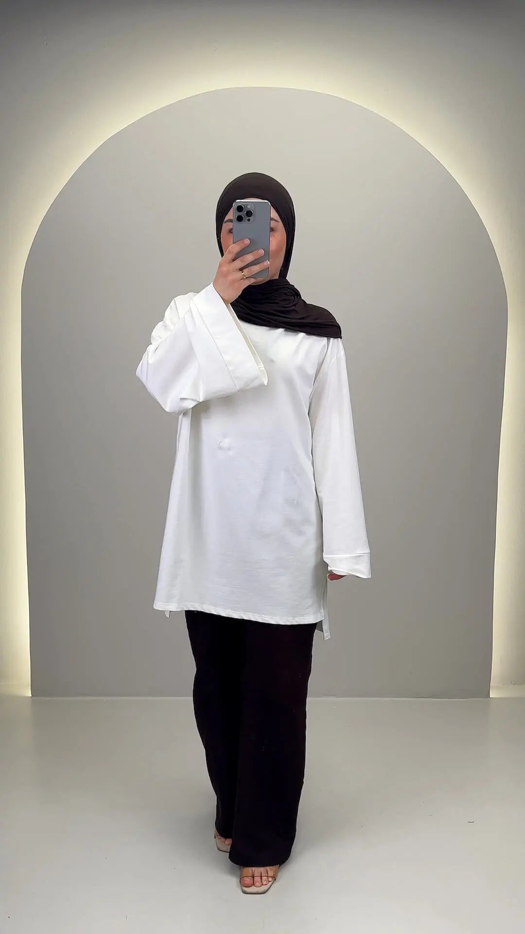 Miza Top White