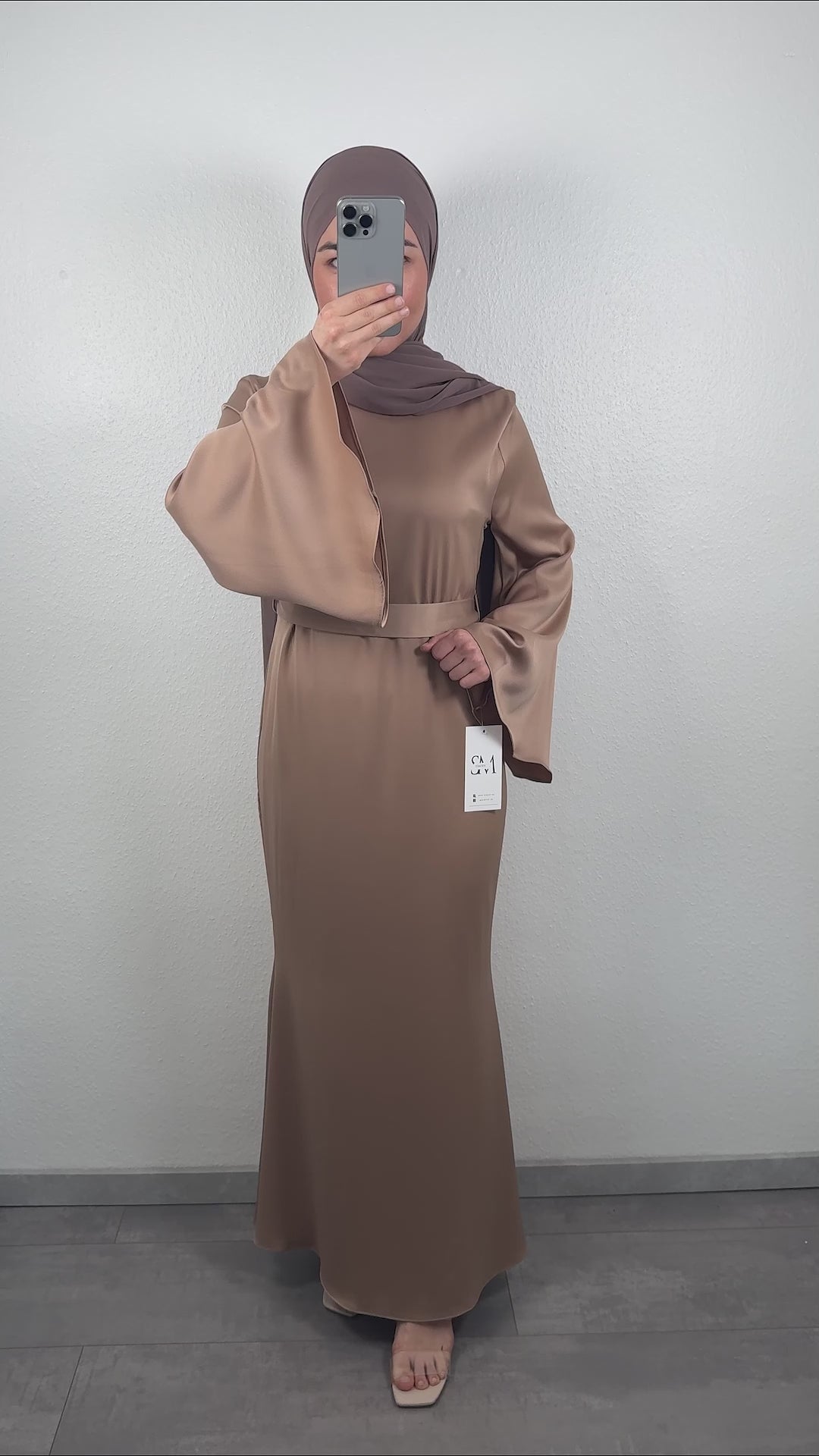 Gülperi evening dress beige