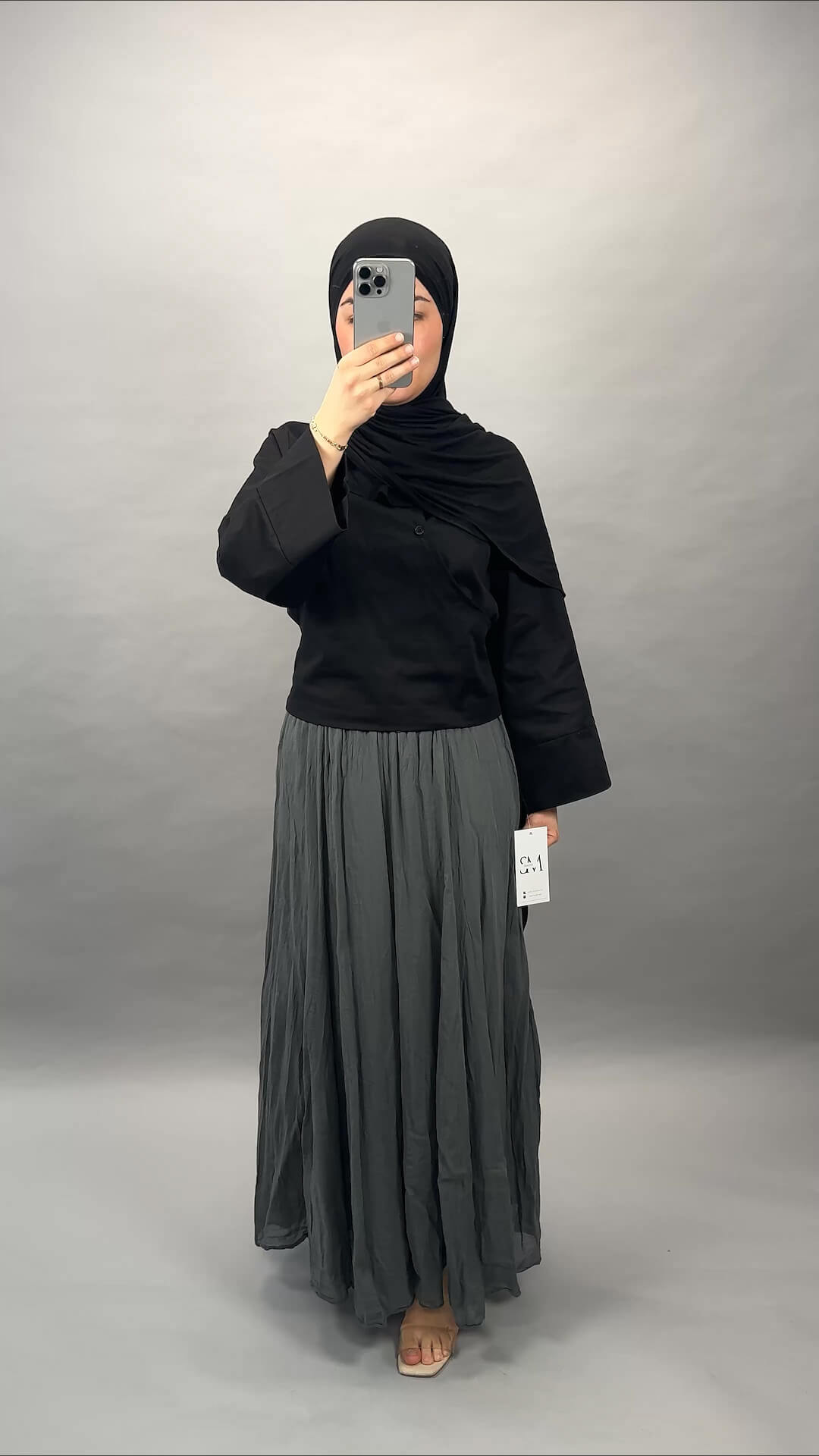 Sevgi Nederdel